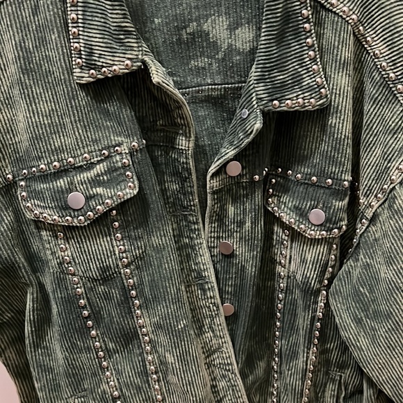 POL distressed jacket - Picture 2 of 3